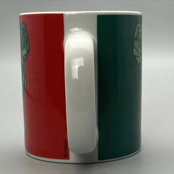 Walt Disney Gallery Mickey Mouse Christmas Wreath Holiday Collection Coffee Mug - Picture 4 of 7